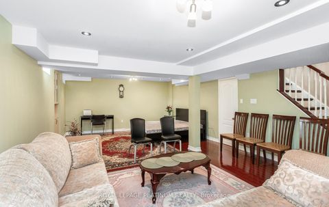 Photo 39 at 4 Skipperhill Crescent, Rouge E11, Toronto