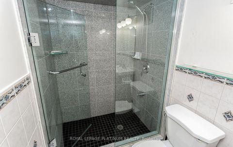 Photo 46 at 4 Skipperhill Crescent, Rouge E11, Toronto