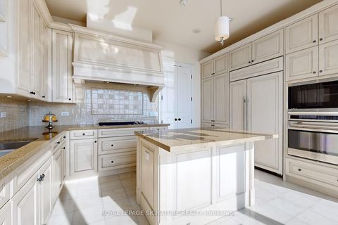 Photo 17 at 3505 - 183 Wellington Street W, Waterfront Communities C1, Toronto