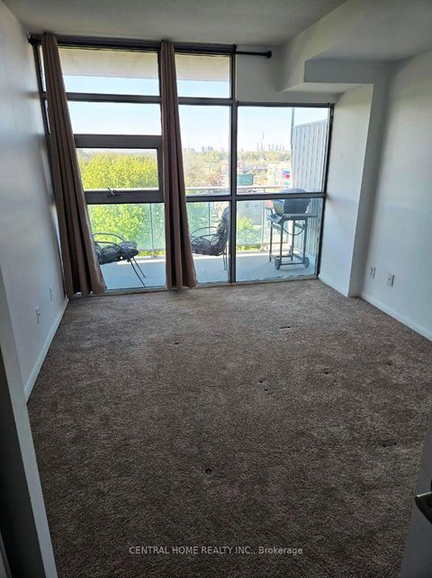 Photo 3 at 601 - 2464 Weston Road, Weston, Toronto