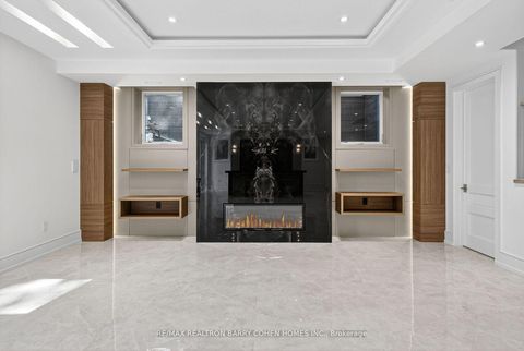Photo 30 at 35 Foursome Crescent, Windfields, Toronto