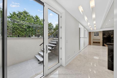 Photo 32 at 35 Foursome Crescent, Windfields, Toronto