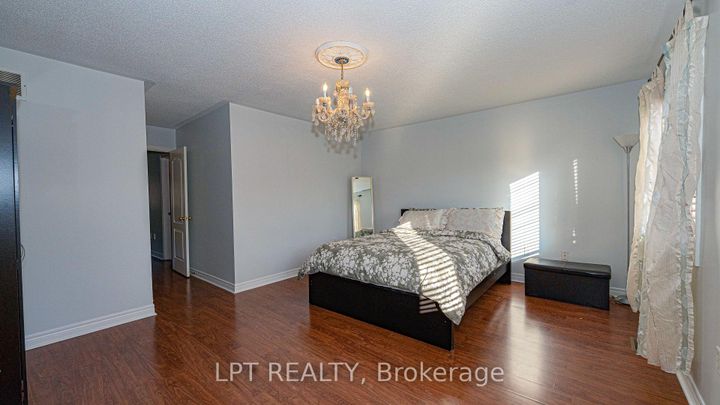 Photo 25 at 78 Dewridge Court, Wellington, Brampton