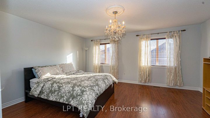 Photo 26 at 78 Dewridge Court, Wellington, Brampton