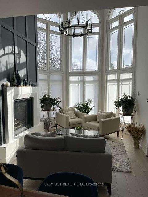 Photo 3 at 6 Devonridge Crescent, Highland Creek, Toronto