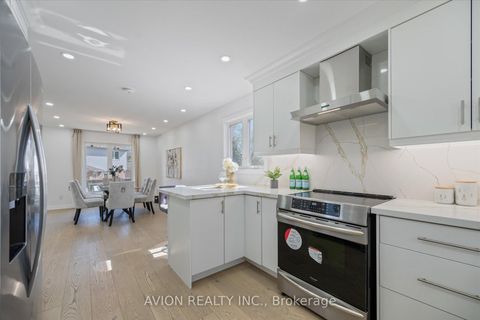 Photo 10 at 1397 Highgate Court, FA Falgarwood, Oakville