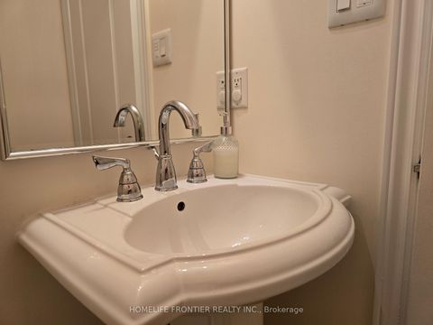 Photo 14 at 86 Larratt Lane, Westbrook, Richmond Hill