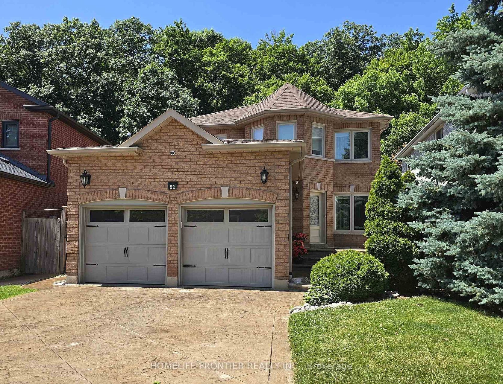 86 Larratt Lane, Westbrook, Richmond Hill 