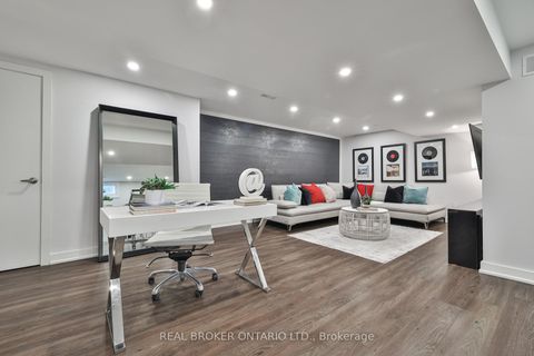 Photo 29 at 2054 Rebecca Street, BR Bronte, Oakville