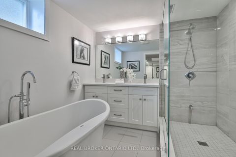 Photo 33 at 2054 Rebecca Street, BR Bronte, Oakville