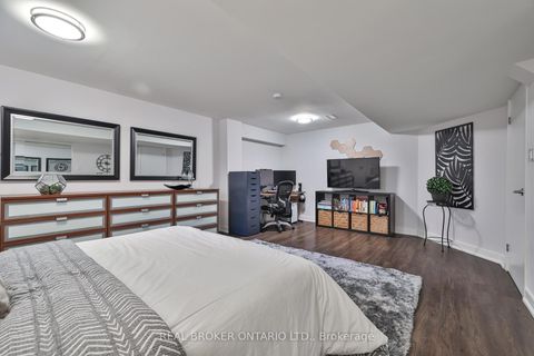 Photo 36 at 2054 Rebecca Street, BR Bronte, Oakville