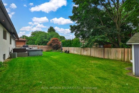 Photo 41 at 2054 Rebecca Street, BR Bronte, Oakville