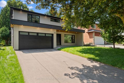 Photo 1 at 593 Cummer Avenue, Steeles, Toronto