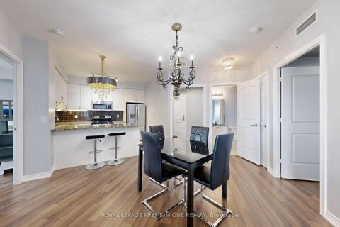 Photo 12 at 1202 - 9255 Jane Street, Maple, Vaughan