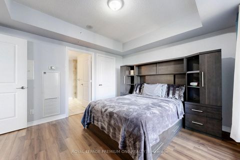 Photo 14 at 1202 - 9255 Jane Street, Maple, Vaughan