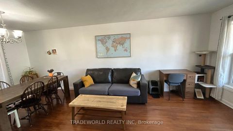 Photo 12 at 5 Woodfern Drive, Ionview, Toronto