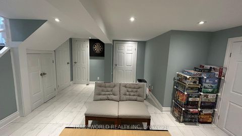 Photo 28 at 5 Woodfern Drive, Ionview, Toronto