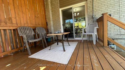 Photo 36 at 5 Woodfern Drive, Ionview, Toronto