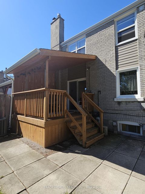 Photo 38 at 5 Woodfern Drive, Ionview, Toronto