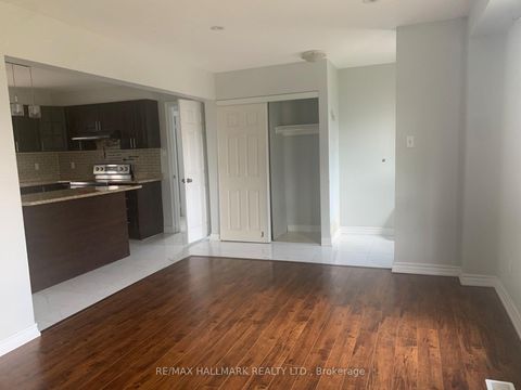 Photo 4 at 20 Snowball Crescent, Malvern, Toronto