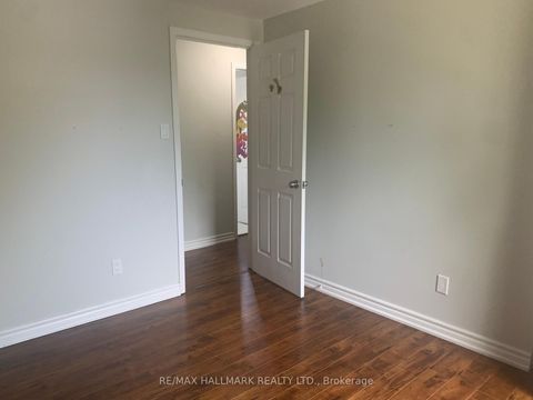 Photo 12 at 20 Snowball Crescent, Malvern, Toronto