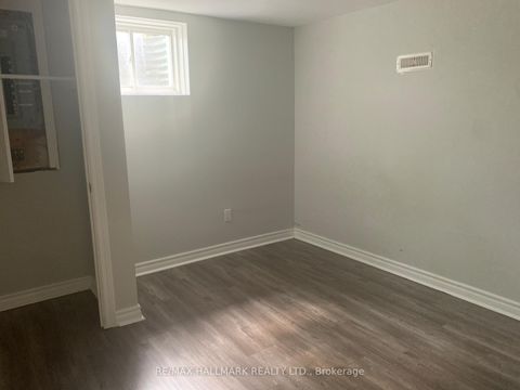 Photo 24 at 20 Snowball Crescent, Malvern, Toronto