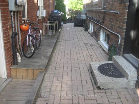 Photo 7 at 963 Avenue Road, Eglinton, Toronto