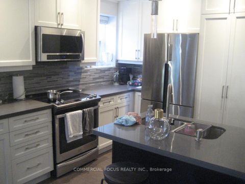 Photo 20 at 963 Avenue Road, Eglinton, Toronto