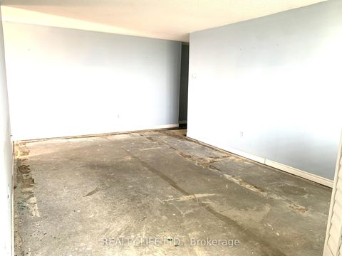 Photo 8 at 1709 - 420 Mill Road, West Deane, Toronto