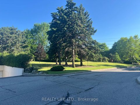 Photo 29 at 1709 - 420 Mill Road, West Deane, Toronto