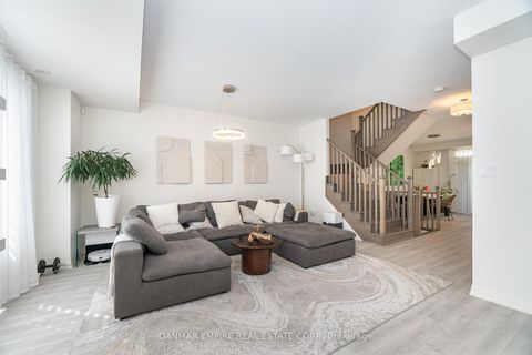 Photo 22 at 45 Cohen Way, Patterson, Vaughan