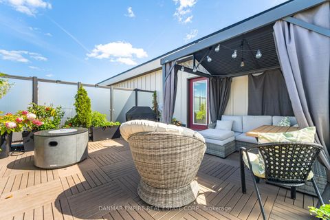 Photo 44 at 45 Cohen Way, Patterson, Vaughan