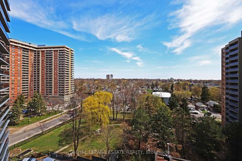 Photo 36 at 906 - 757 Victoria Park Avenue, Oakridge, Toronto