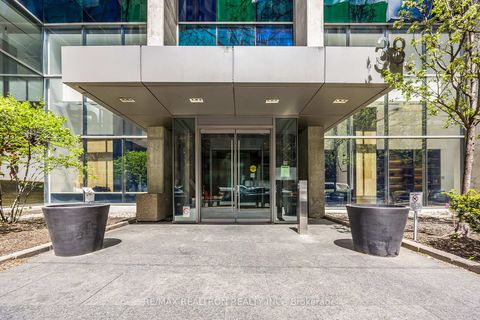 Photo 1 at 707 - 38 Grenville Street, Bay Street Corridor, Toronto