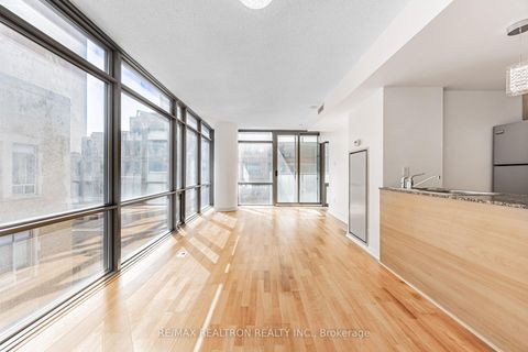 Photo 17 at 707 - 38 Grenville Street, Bay Street Corridor, Toronto