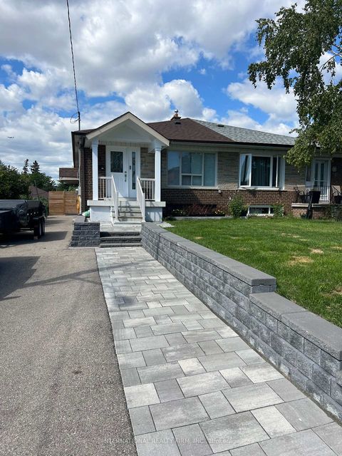 Photo 1 at 10 Rambler Place, Jane Heights, Toronto