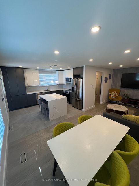 Photo 2 at 10 Rambler Place, Jane Heights, Toronto Photo 2 at 10 Rambler Place, Jane Heights, Toronto