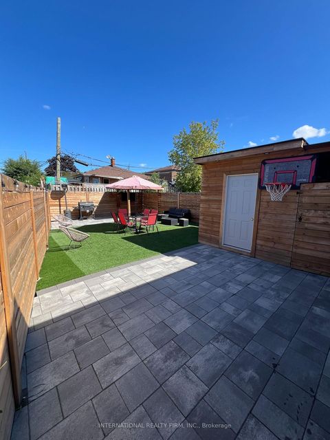 Photo 17 at 10 Rambler Place, Jane Heights, Toronto Photo 17 at 10 Rambler Place, Jane Heights, Toronto