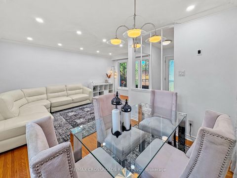 Photo 6 at 46 Ronway Crescent, Woburn, Toronto