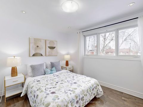 Photo 35 at 4 Sydnor Road, Steeles, Toronto