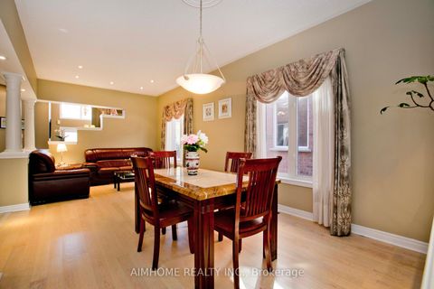 Photo 7 at 99 Colesbrook Road, Westbrook, Richmond Hill