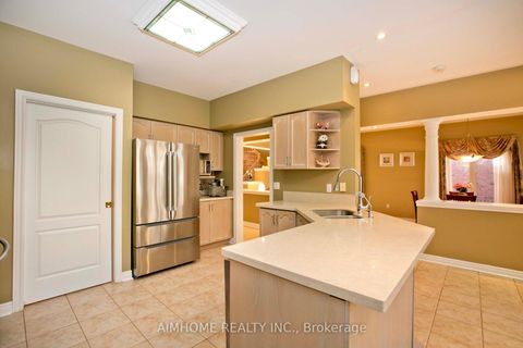 Photo 12 at 99 Colesbrook Road, Westbrook, Richmond Hill