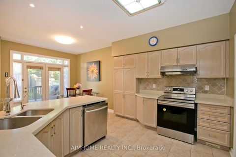 Photo 16 at 99 Colesbrook Road, Westbrook, Richmond Hill