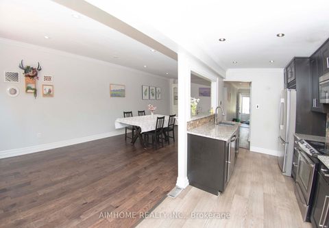 Photo 8 at 54 - 1224 Kirstie Court, CP College Park, Oakville
