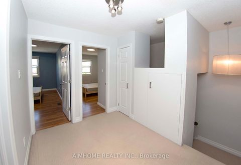 Photo 21 at 54 - 1224 Kirstie Court, CP College Park, Oakville