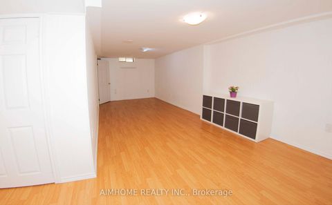Photo 24 at 54 - 1224 Kirstie Court, CP College Park, Oakville
