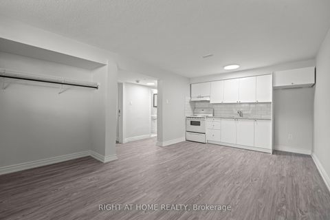 Photo 15 at 154 Edinborough Court, Smythe, Toronto