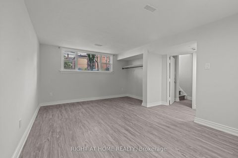 Photo 16 at 154 Edinborough Court, Smythe, Toronto