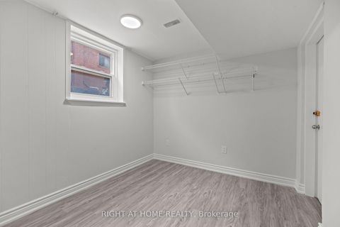 Photo 17 at 154 Edinborough Court, Smythe, Toronto