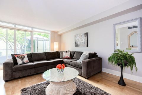 Photo 2 at 126 - 550 Queens Quay W, Waterfront Communities C1, Toronto